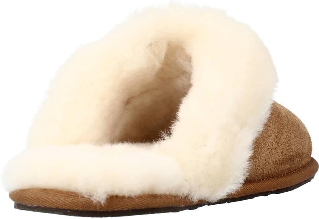 UGG Women's Scuffette II Slipper
