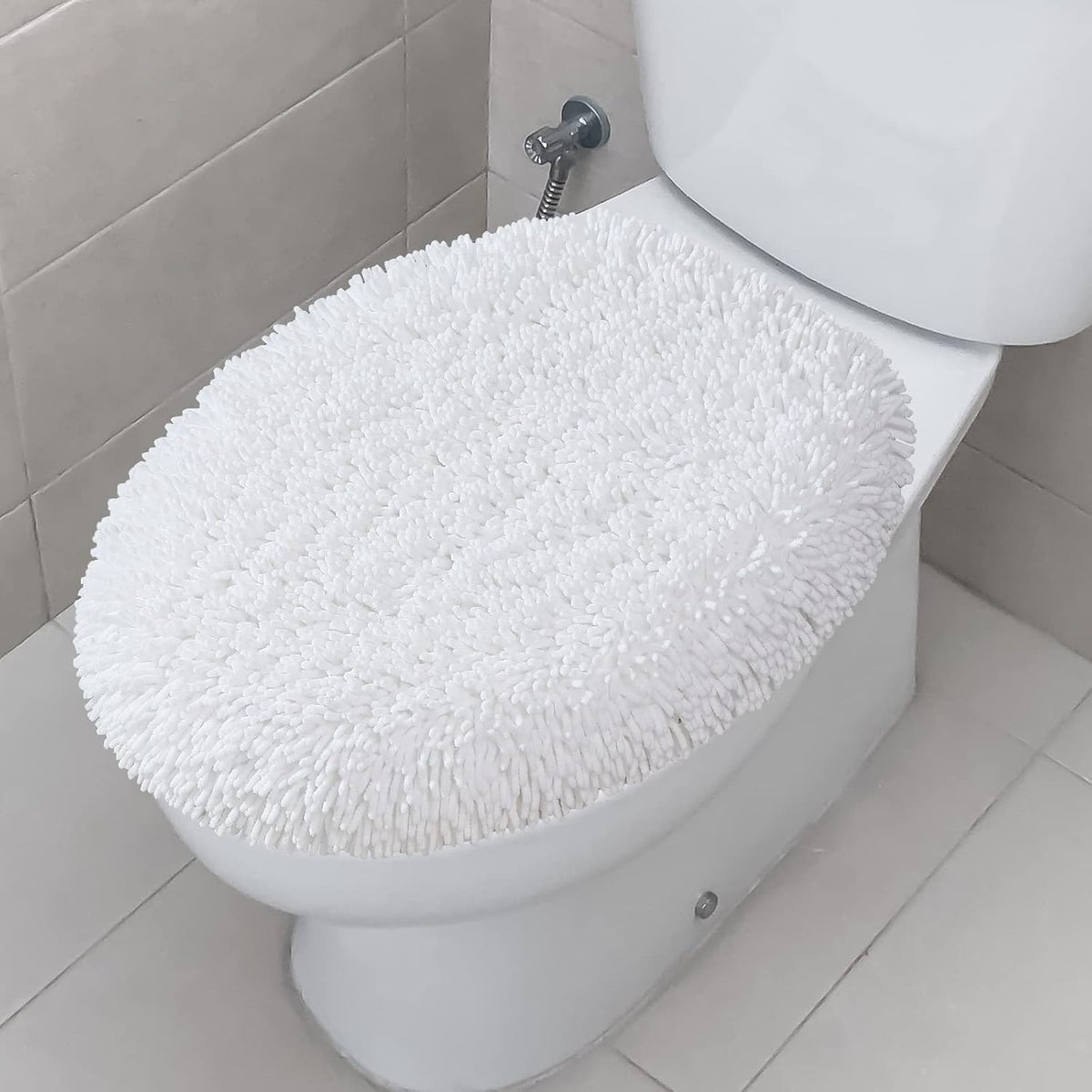 TREETONE Ultra Soft Chenille Bathroom Toilet Lid Cover, 19x21 Inches, White