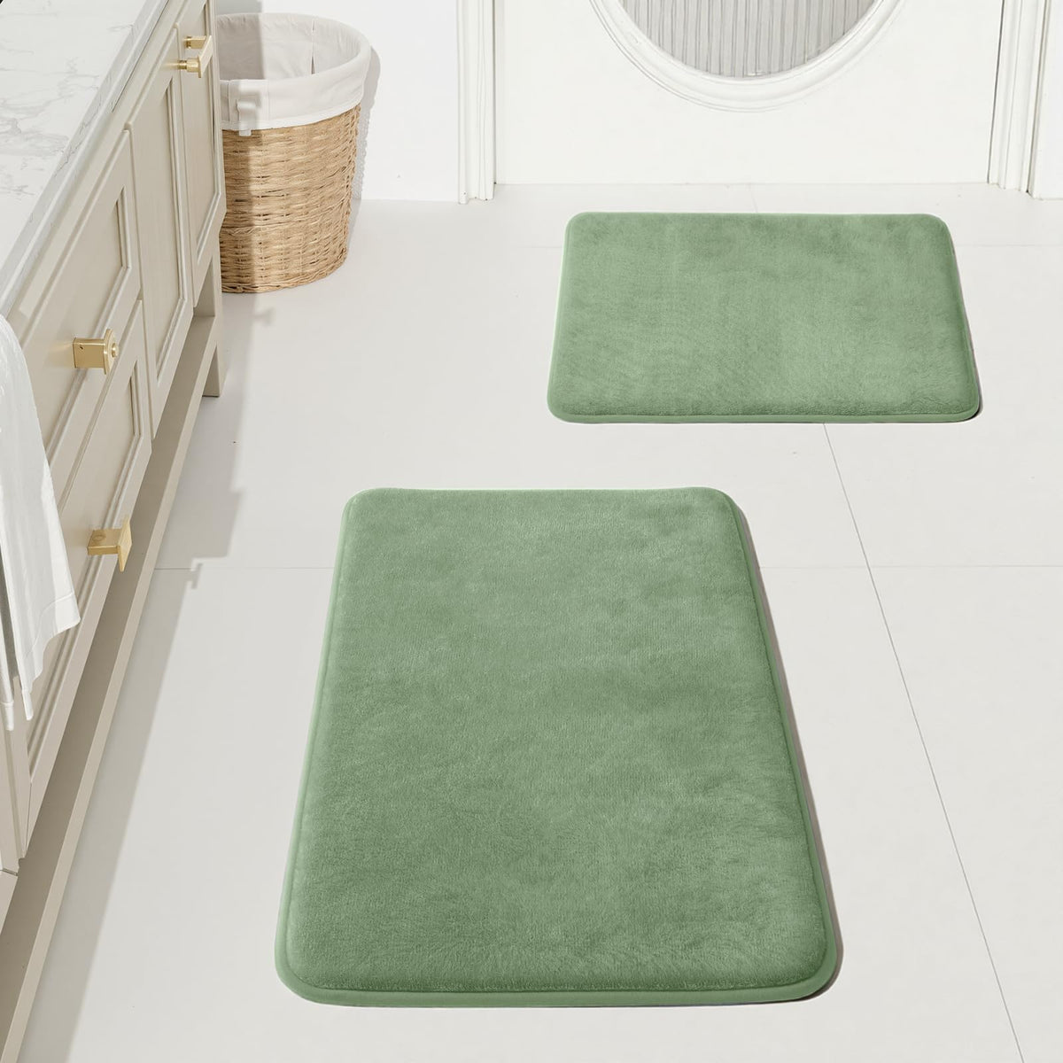 HUXMEYSON Bathroom Rugs Sets 3 Piece, Non-Slip & Quick Dry Bath Mat Set, Ultra Soft Velvet Bath Rugs for Bathroom, Toilet and Shower Floor, Grey