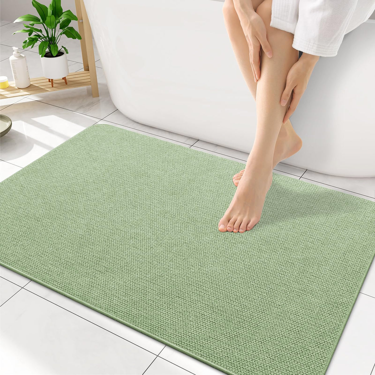 Smiry Ultra Thin Bath Mat 30X20, Non Slip Rubber Washable Bathroom Rugs