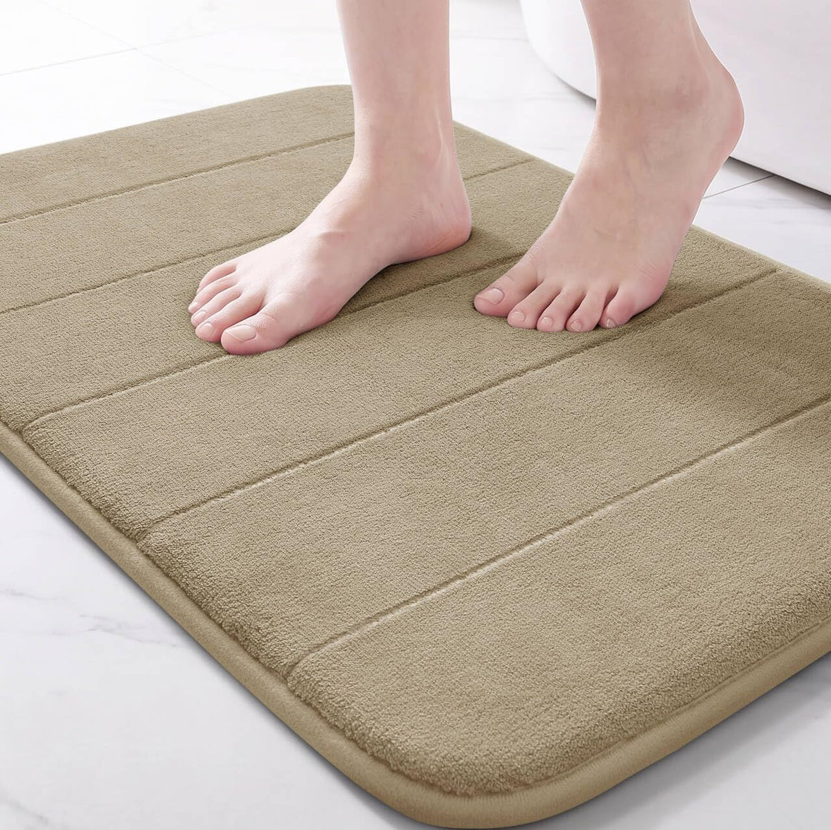Yimobra Memory Foam Bath Mat, Super Soft Absorbent Bathroom Rug Non Slip, Quick Dry, Machine Washable Floor Carpet for Tub Shower, Home Decor Accessories, 24x17, Cream