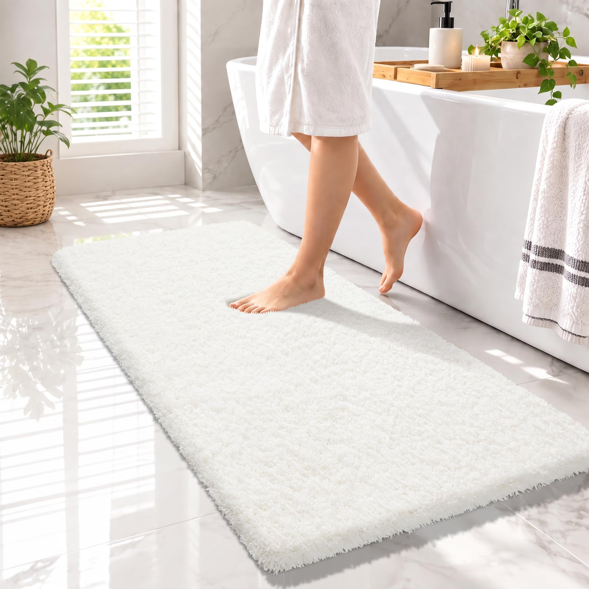 Yimobra Bathroom Rugs Non Slip Washable, Ultra Soft and Water Absorbent Bath Mats, Fluffy Shower Mat Outside, Plush Matts for Bathroom Floor/Sink, 24X17, Home Decor Accessories, Light Gray and White