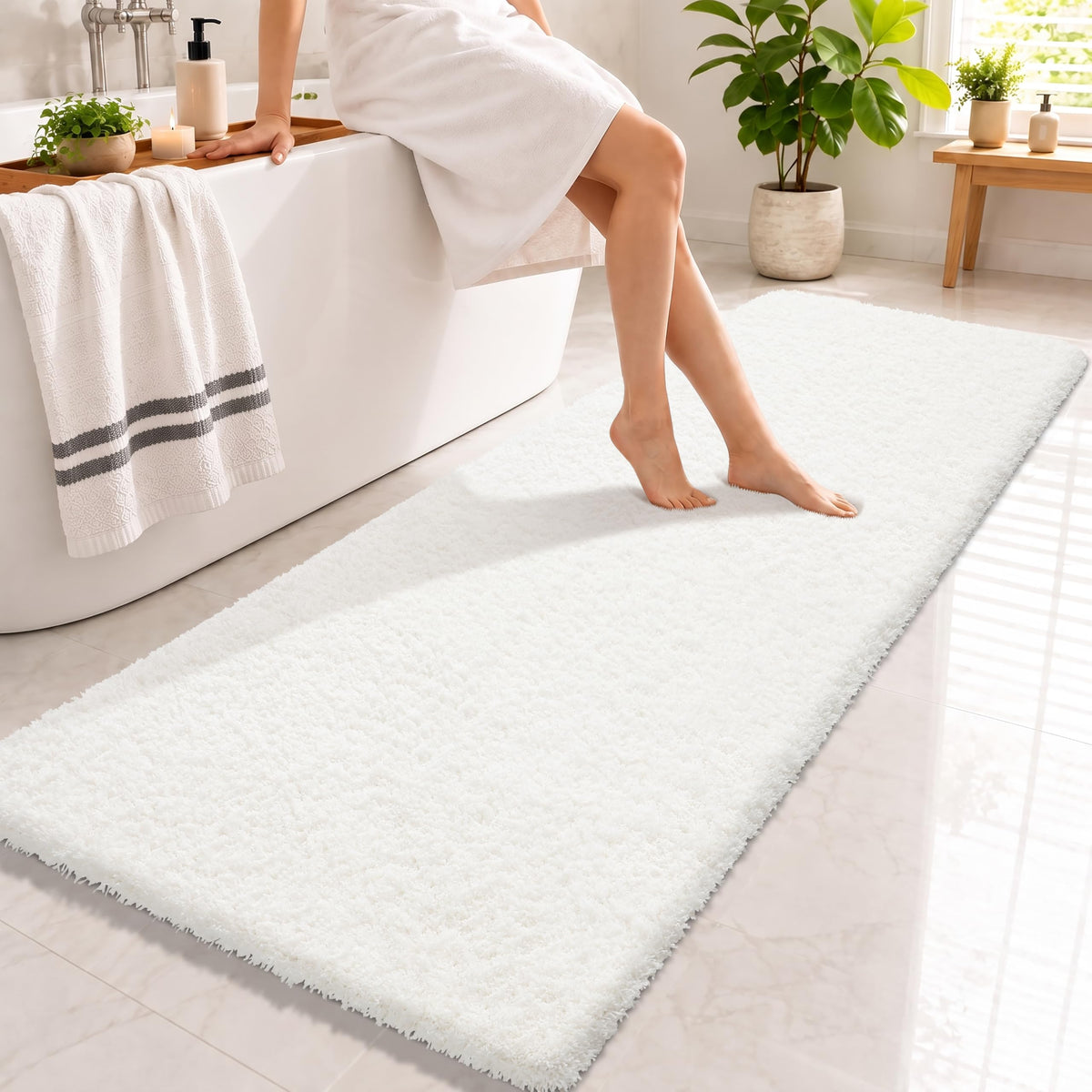 Yimobra Bathroom Rugs Non Slip Washable, Ultra Soft and Water Absorbent Bath Mats, Fluffy Shower Mat Outside, Plush Matts for Bathroom Floor/Sink, 24X17, Home Decor Accessories, Light Gray and White