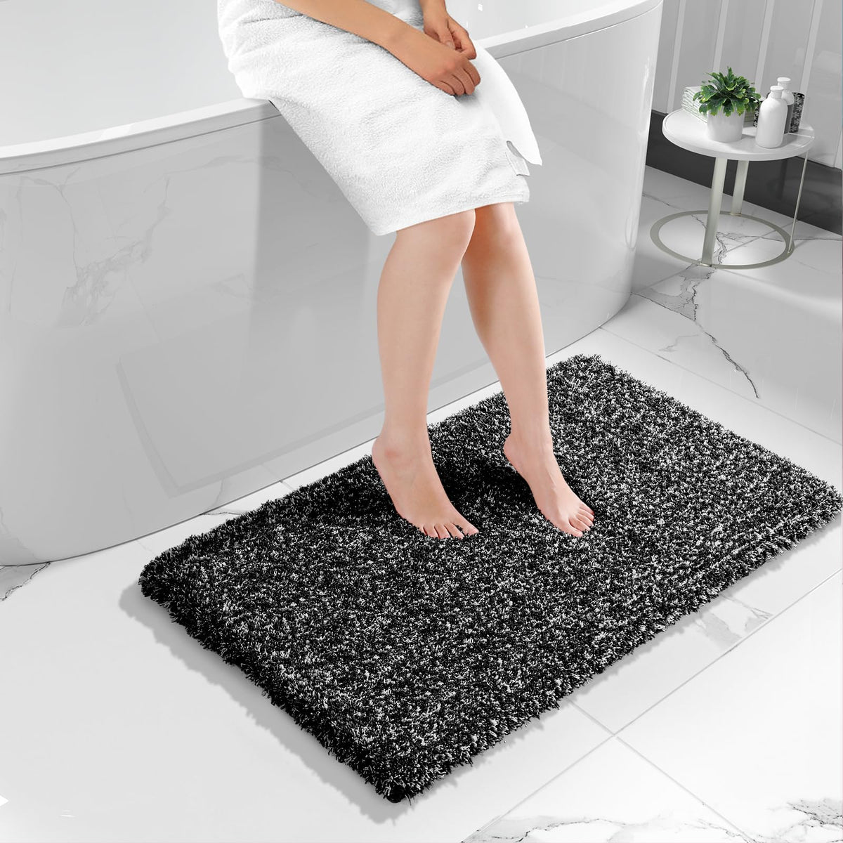 Yimobra Bathroom Rugs Non Slip Washable, Ultra Soft and Water Absorbent Bath Mats, Fluffy Shower Mat Outside, Plush Matts for Bathroom Floor/Sink, 24X17, Home Decor Accessories, Light Gray and White