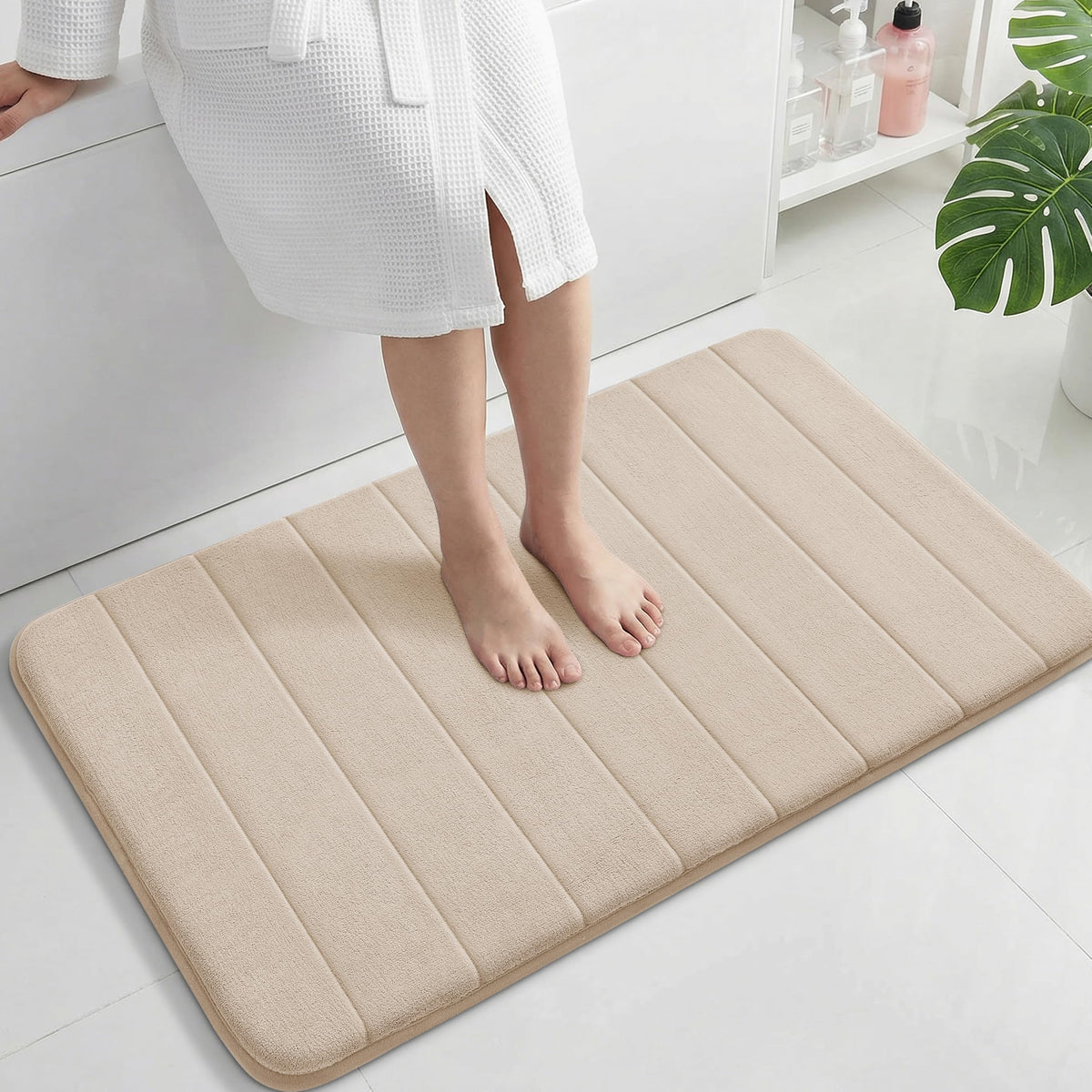 Yimobra Memory Foam Bath Mat, Super Soft Absorbent Bathroom Rug Non Slip, Quick Dry, Machine Washable Floor Carpet for Tub Shower, Home Decor Accessories, 24x17, Cream