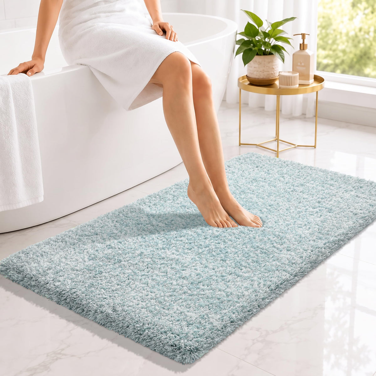Yimobra Bathroom Rugs Non Slip Washable, Ultra Soft and Water Absorbent Bath Mats, Fluffy Shower Mat Outside, Plush Matts for Bathroom Floor/Sink, 24X17, Home Decor Accessories, Light Gray and White