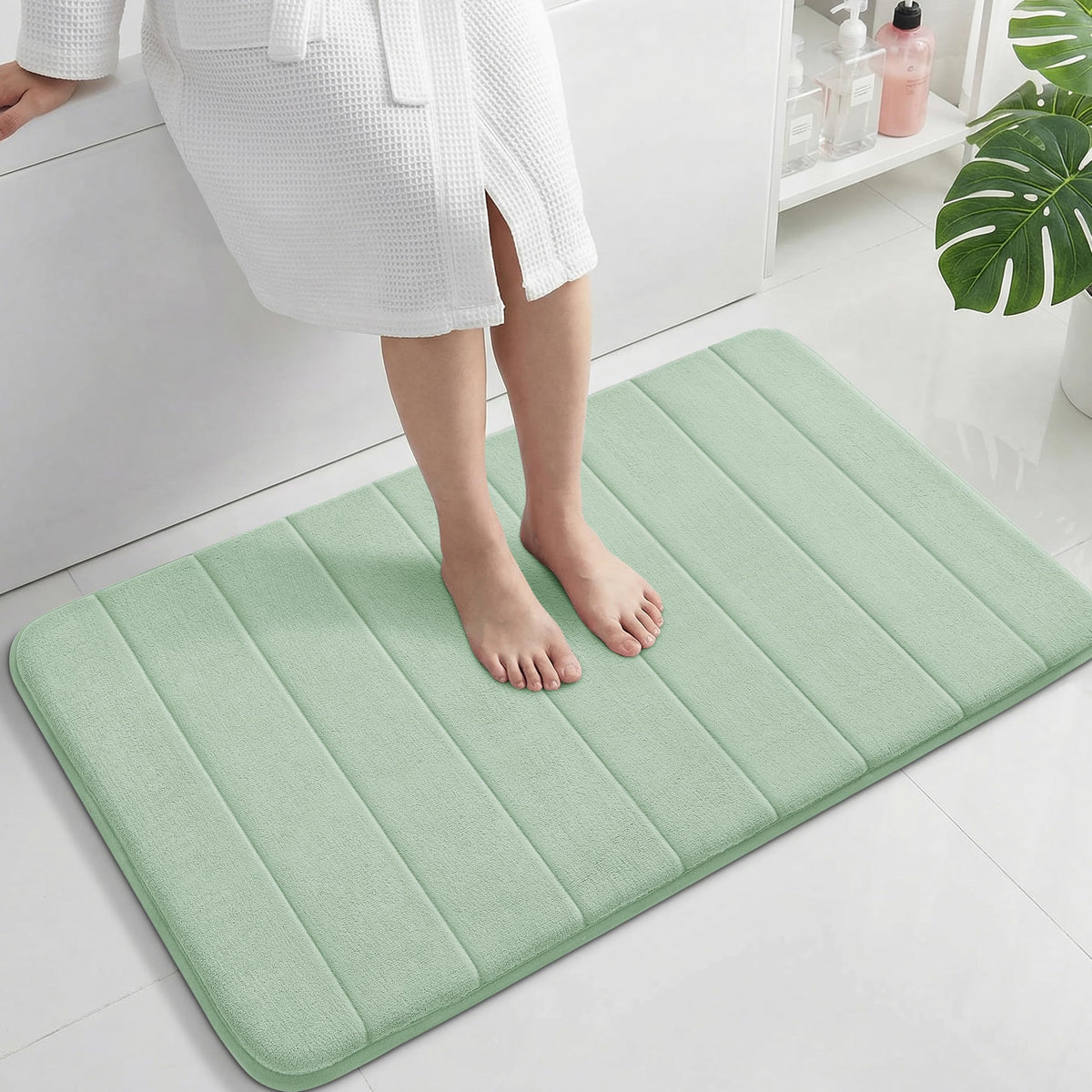Yimobra Memory Foam Bath Mat, Super Soft Absorbent Bathroom Rug Non Slip, Quick Dry, Machine Washable Floor Carpet for Tub Shower, Home Decor Accessories, 24x17, Cream
