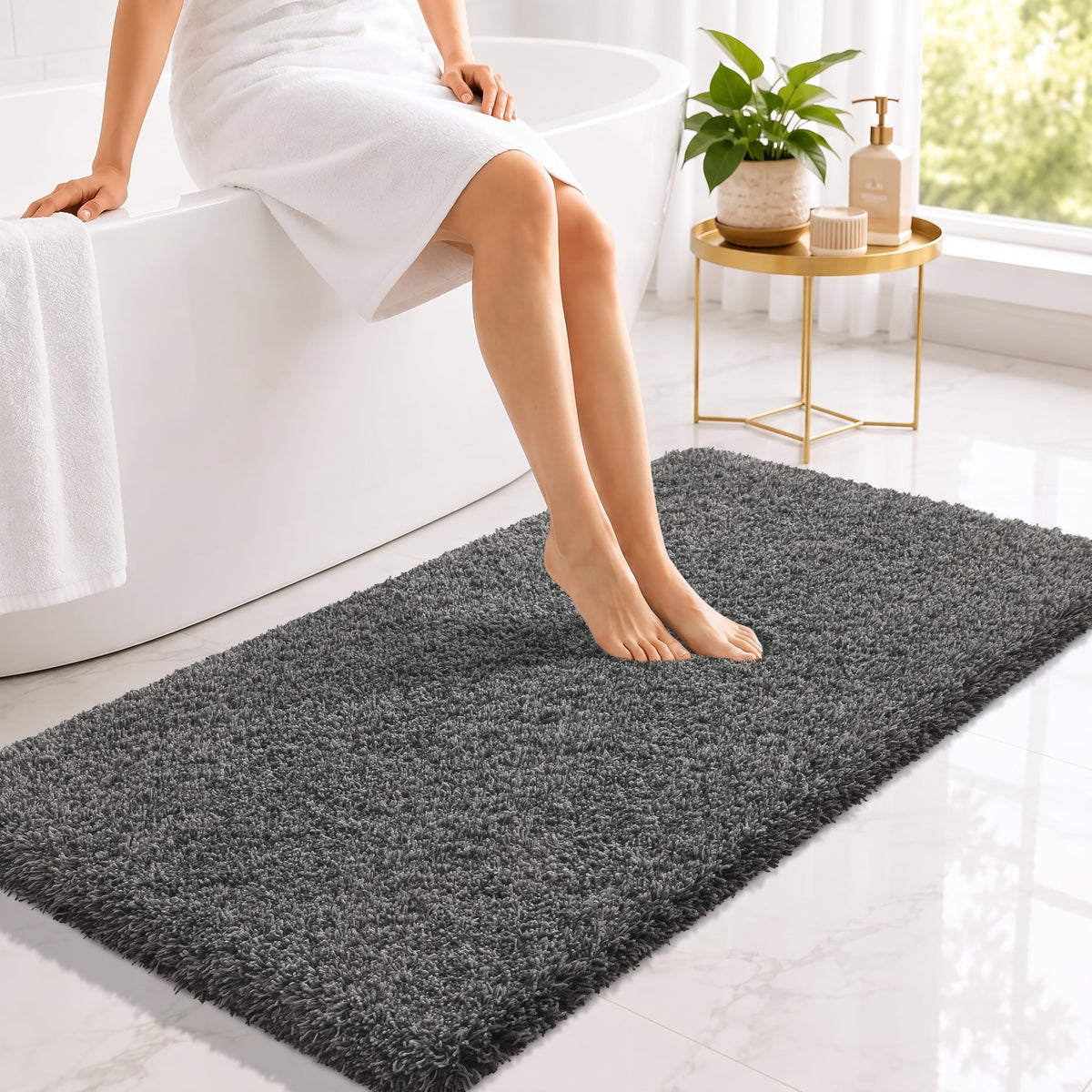 Yimobra Bathroom Rugs Non Slip Washable, Ultra Soft and Water Absorbent Bath Mats, Fluffy Shower Mat Outside, Plush Matts for Bathroom Floor/Sink, 24X17, Home Decor Accessories, Light Gray and White