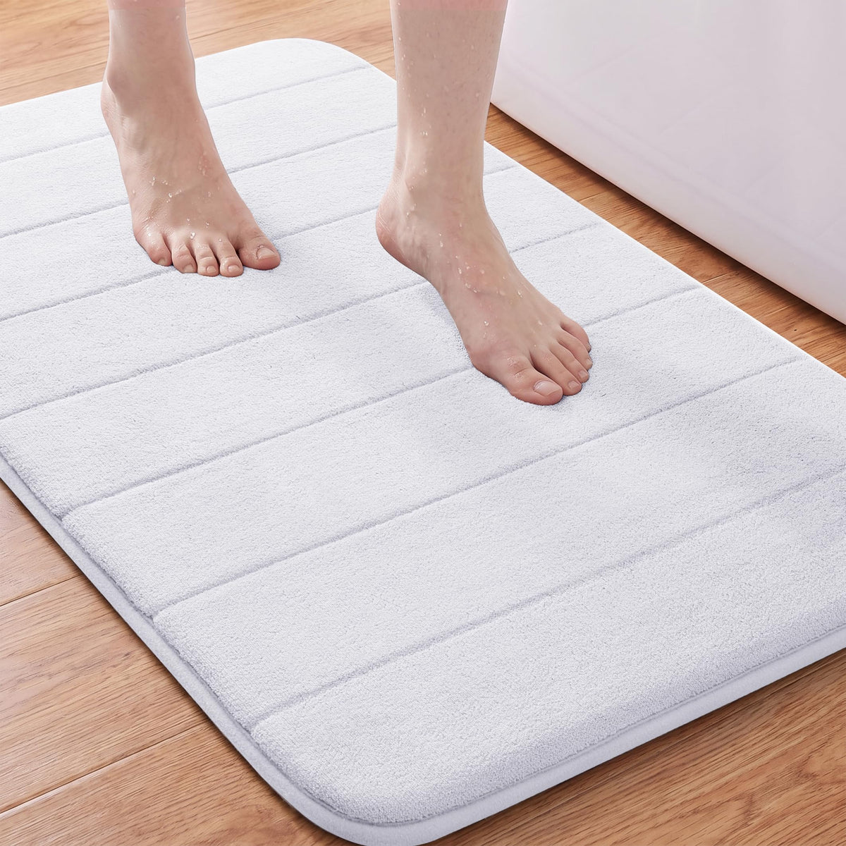 Yimobra Memory Foam Bath Mat, Super Soft Absorbent Bathroom Rug Non Slip, Quick Dry, Machine Washable Floor Carpet for Tub Shower, Home Decor Accessories, 24x17, Cream
