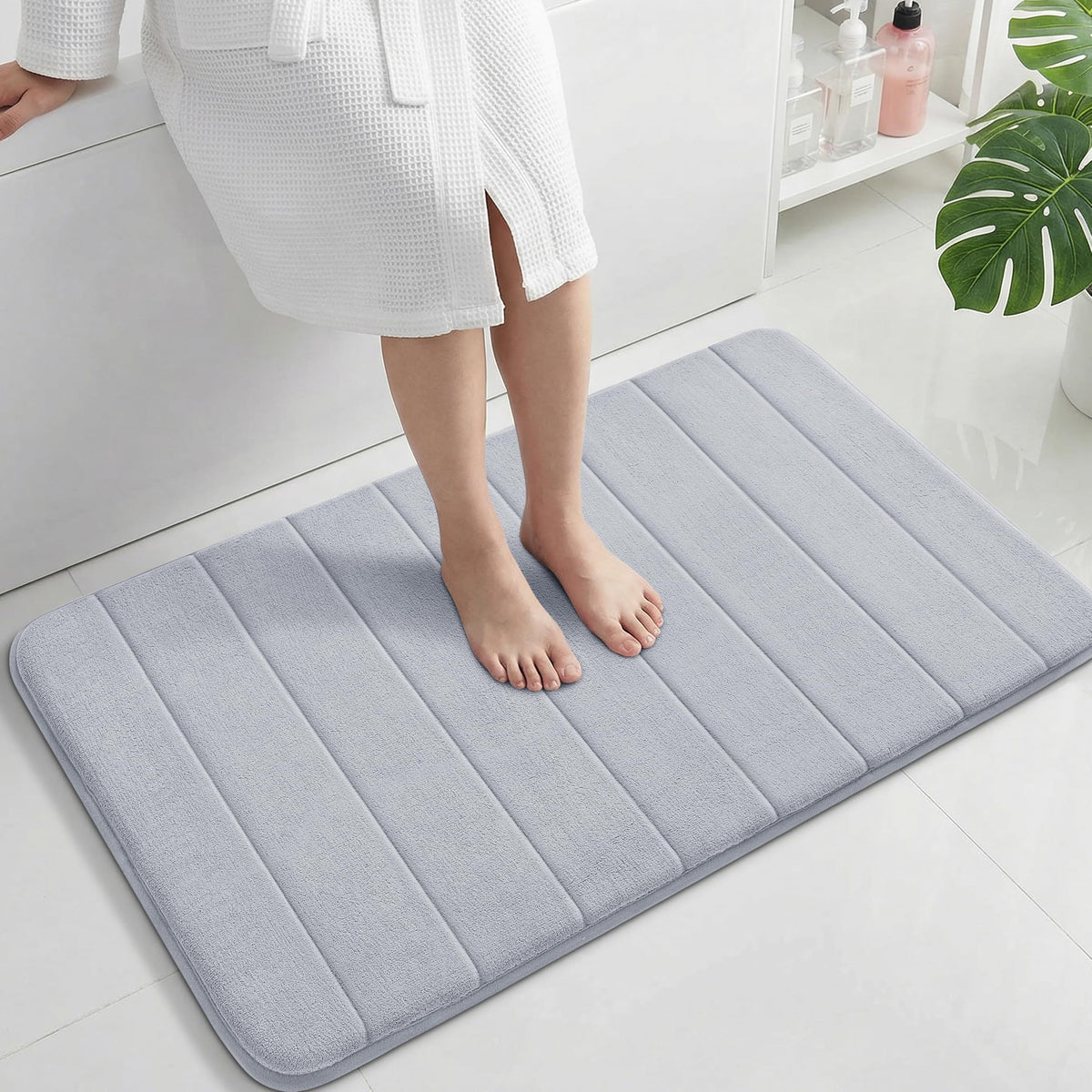 Yimobra Memory Foam Bath Mat, Super Soft Absorbent Bathroom Rug Non Slip, Quick Dry, Machine Washable Floor Carpet for Tub Shower, Home Decor Accessories, 24x17, Cream