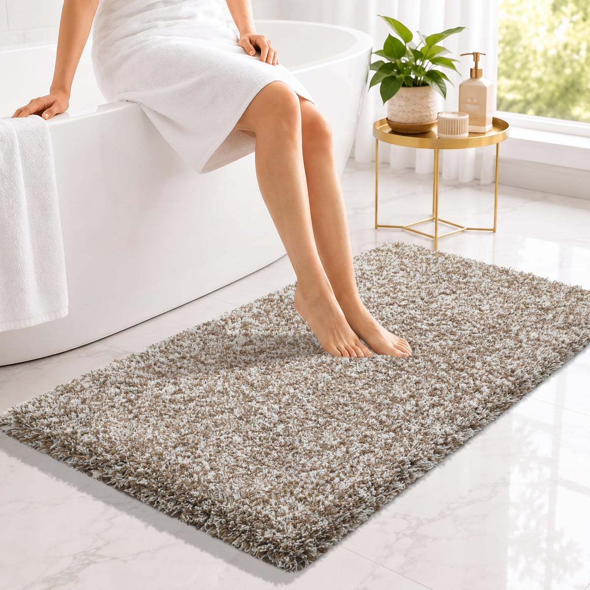 Yimobra Bathroom Rugs Non Slip Washable, Ultra Soft and Water Absorbent Bath Mats, Fluffy Shower Mat Outside, Plush Matts for Bathroom Floor/Sink, 24X17, Home Decor Accessories, Light Gray and White