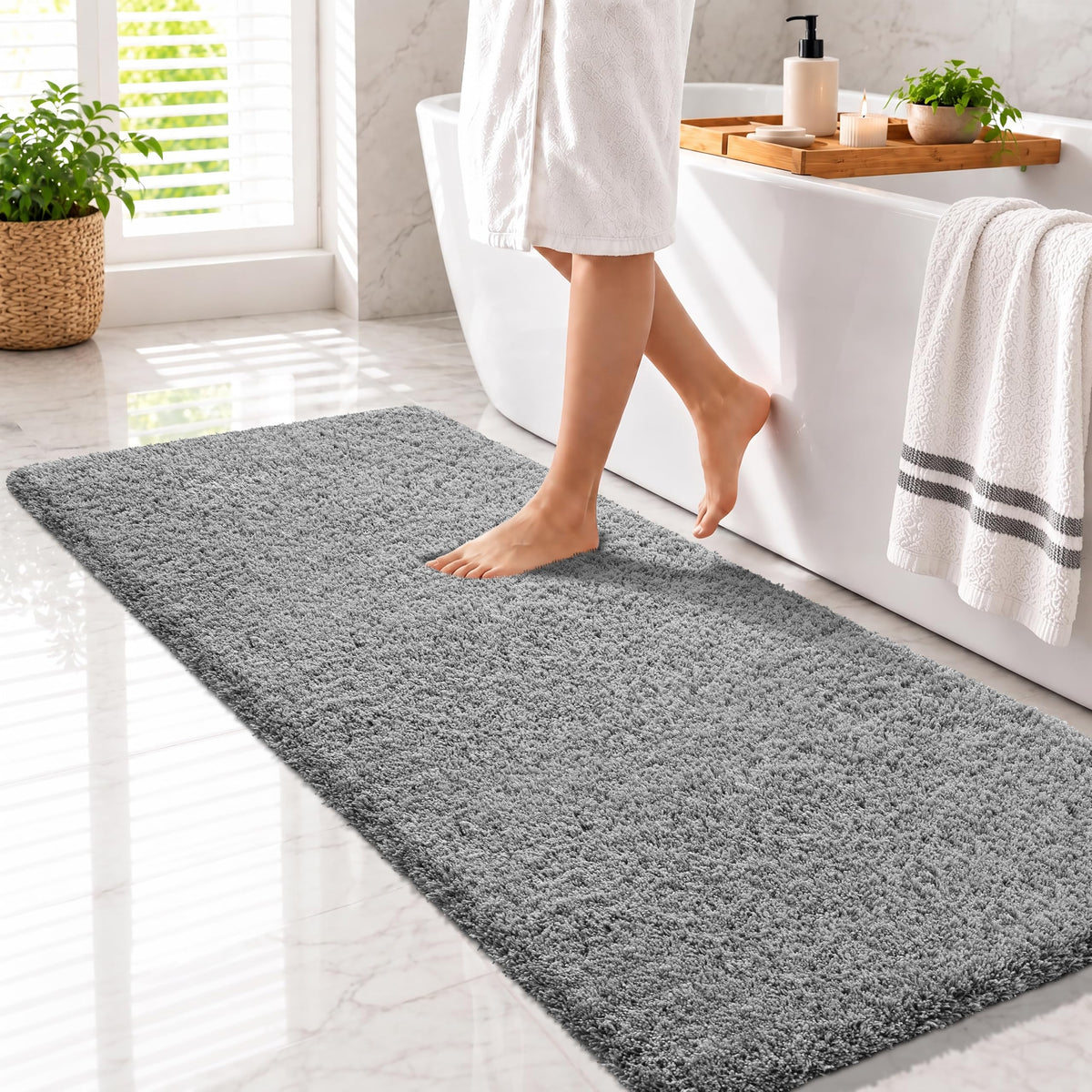 Yimobra Bathroom Rugs Non Slip Washable, Ultra Soft and Water Absorbent Bath Mats, Fluffy Shower Mat Outside, Plush Matts for Bathroom Floor/Sink, 24X17, Home Decor Accessories, Light Gray and White