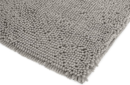 Amazon Basics Platinum Bathroom Rug Mat, Ultra Absorbent Plush Shag, Non-Slip, Quick Drying, Machine Washable, 21" x 34"